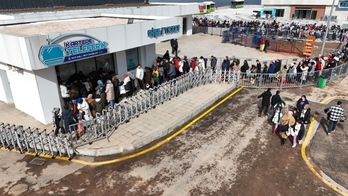 Kocaeli Büyükşehir Belediyesi'nin KARFEST 2025 Etkinliği Yoğun İlgiyle Başladı